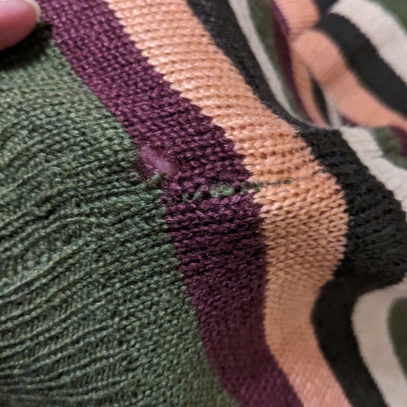 Olivaceous sweater women's medium long sleeve striped burgundy/olive nwt - Picture 15 of 16